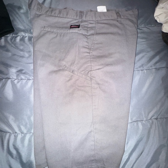 Dickies shorts pair bundle - Picture 2 of 4